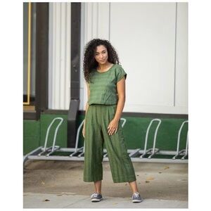 Liz Alig 2-piece green hand woven cotton set